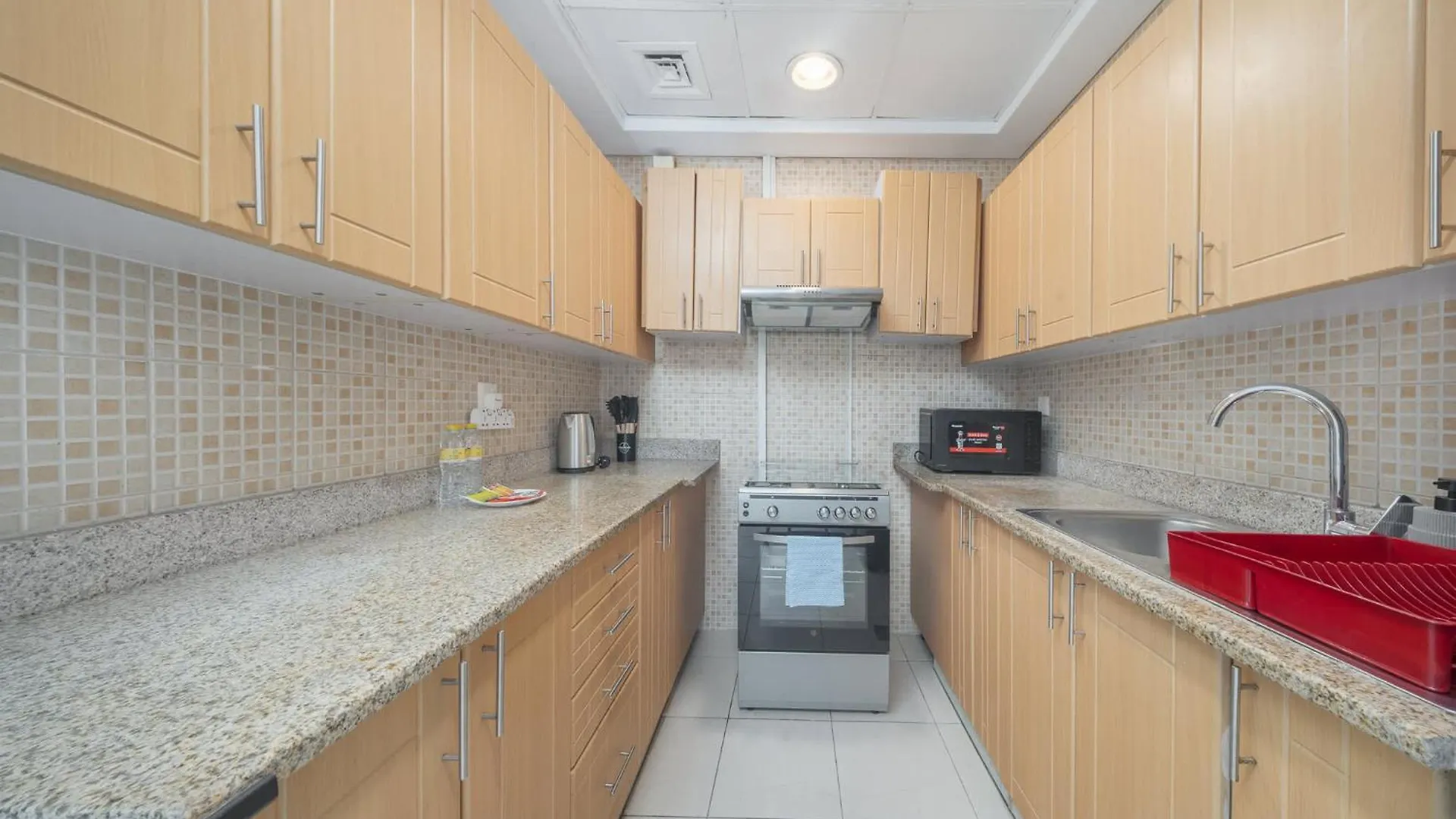 Impz Spacious Apartment For 6 People! Дубай