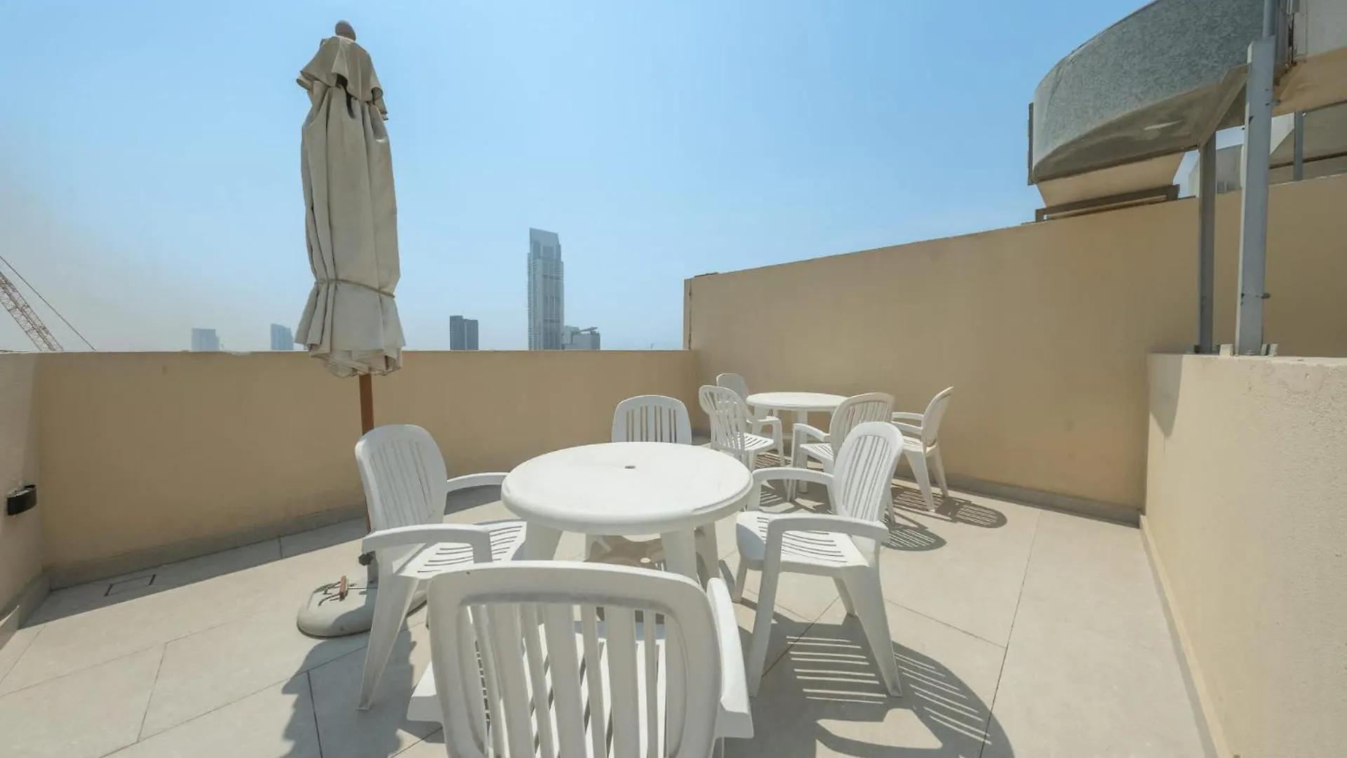 Impz Spacious Apartment For 6 People! Dubai